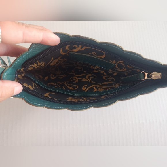 Vintage Gabriel S Hand Wristlet Dark Green Tool Stamped Leather Flower Desgin - Picture 7 of 7